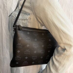 MCM Black Leather shoulder Bag